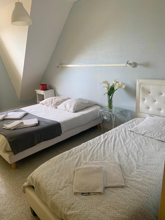 Hotel - Le Perroquet Бінік Екстер'єр фото